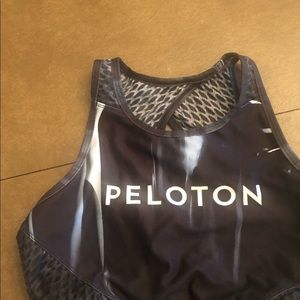 Peloton high neck sports bra